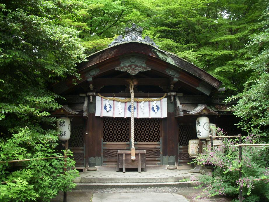 拝殿