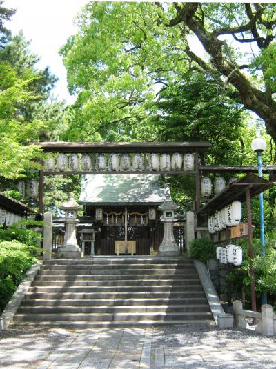 若宮八幡宮 参道と拝所
