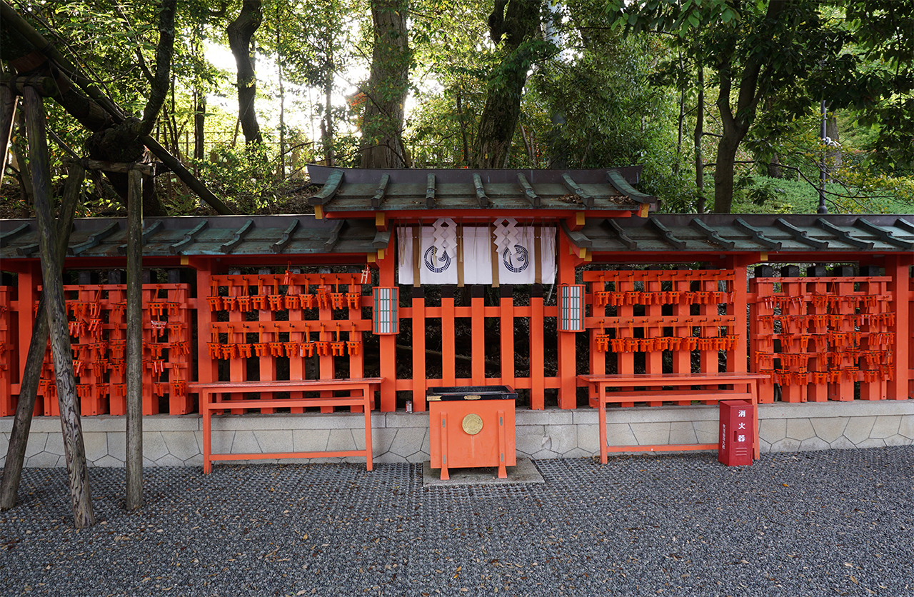 本殿裏の山遥拝所