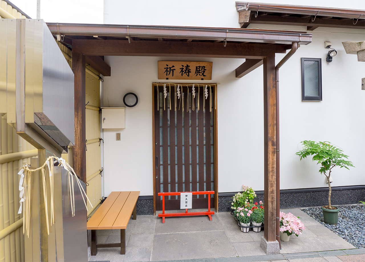 市比賣神社 祈祷殿