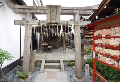 市比賣神社 植松稲荷社