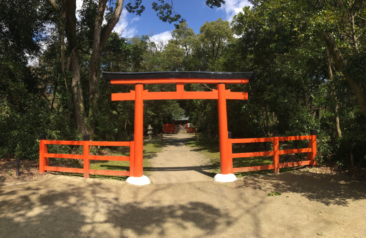 鳥居