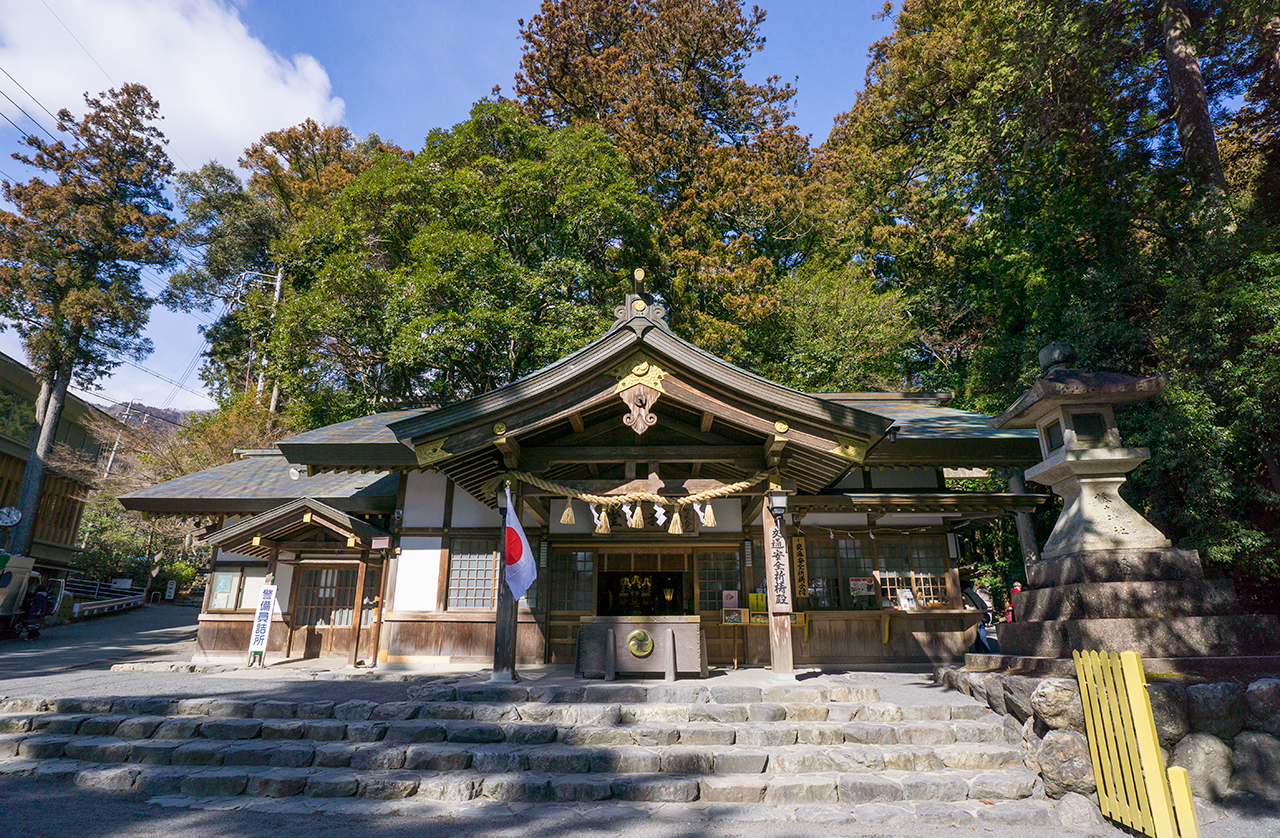 椿大神社 獅子堂