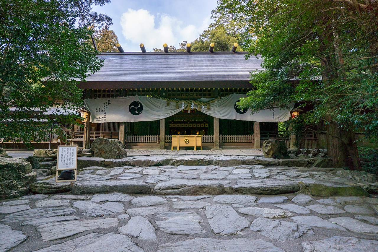 椿大神社 拝殿