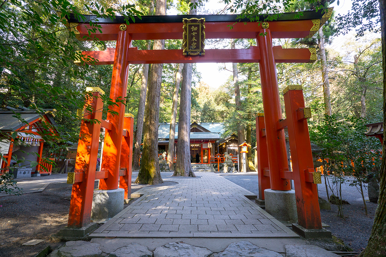 椿大神社 別宮 椿岸神社 鳥居