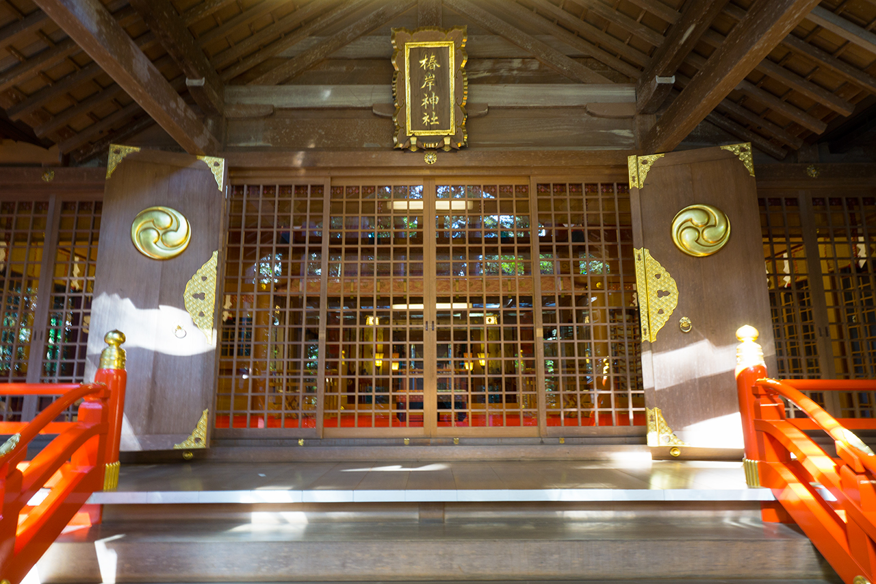 椿大神社 別宮 椿岸神社 拝殿と扁額