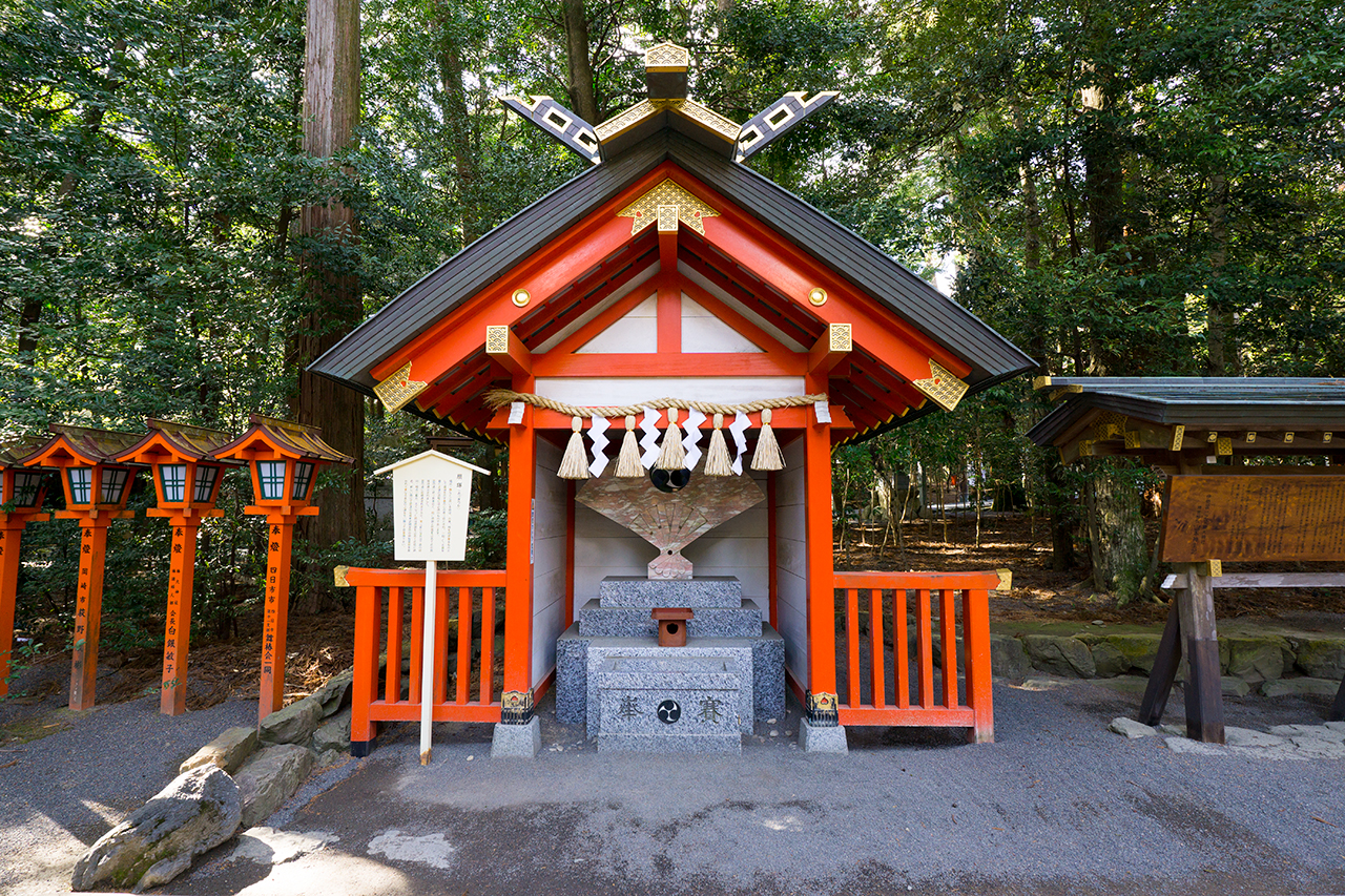 椿大神社 別宮 椿岸神社 扇塚