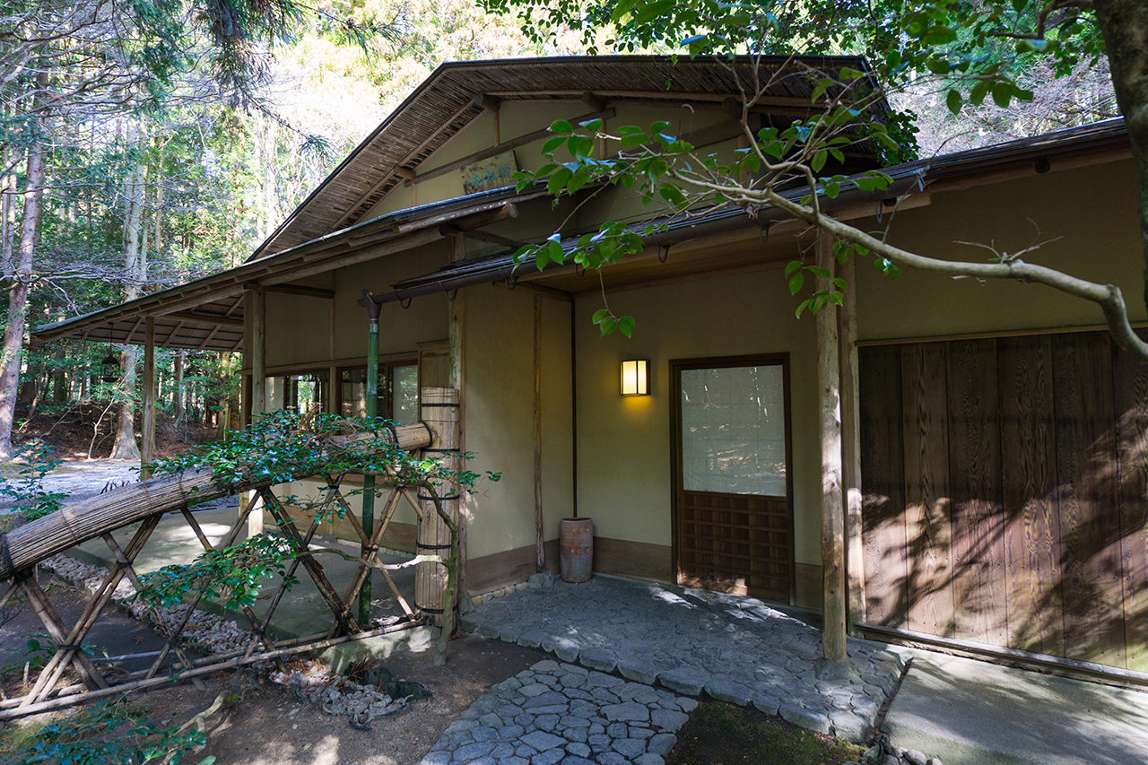 椿大神社 鈴松庵
