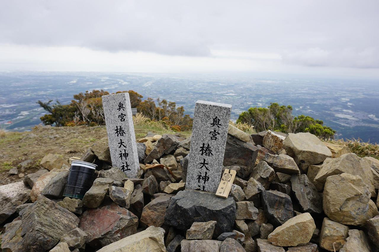 椿大神社 奥宮 石碑