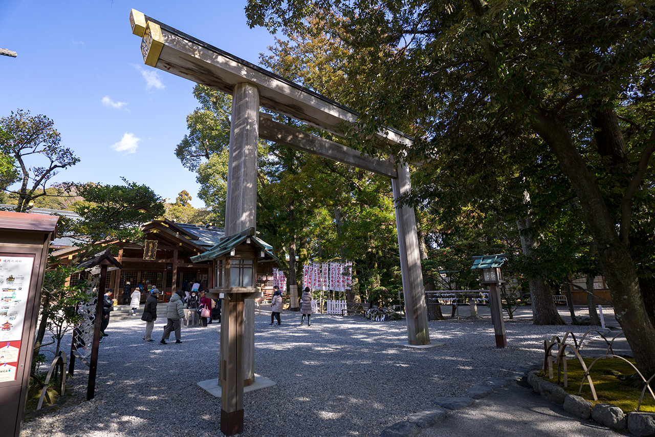 鳥居