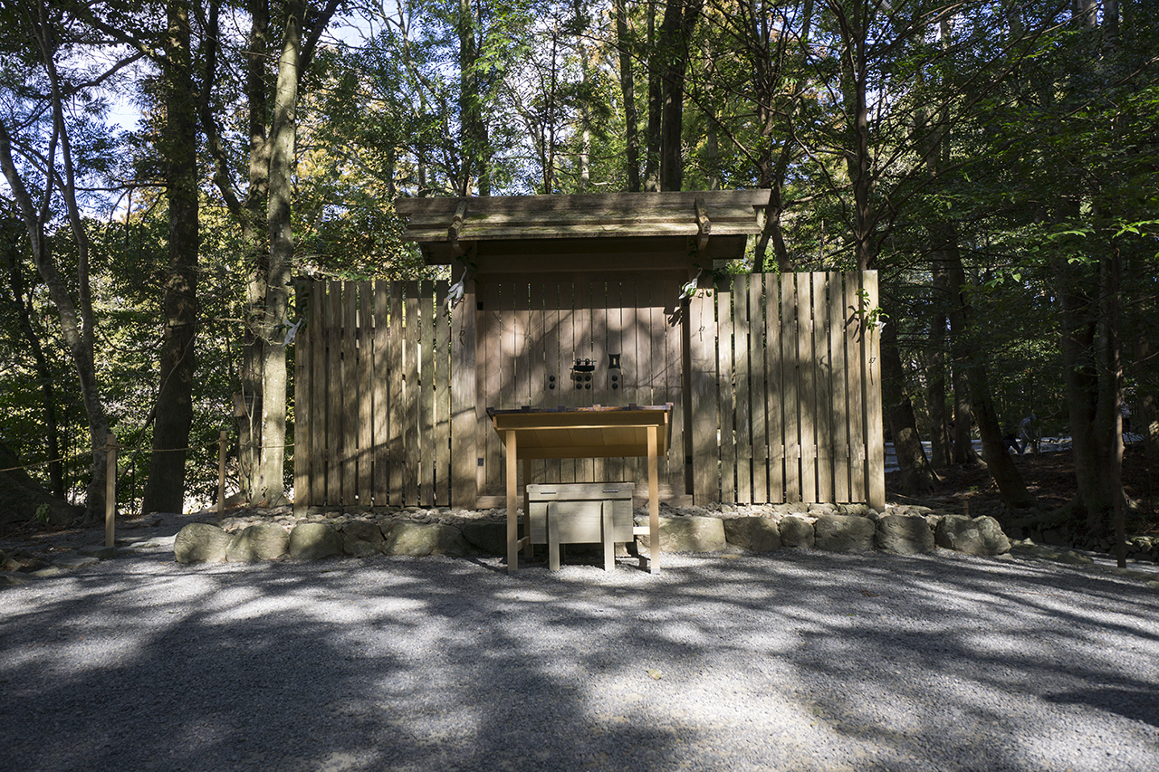 伊勢神宮 内宮 瀧祭神社殿