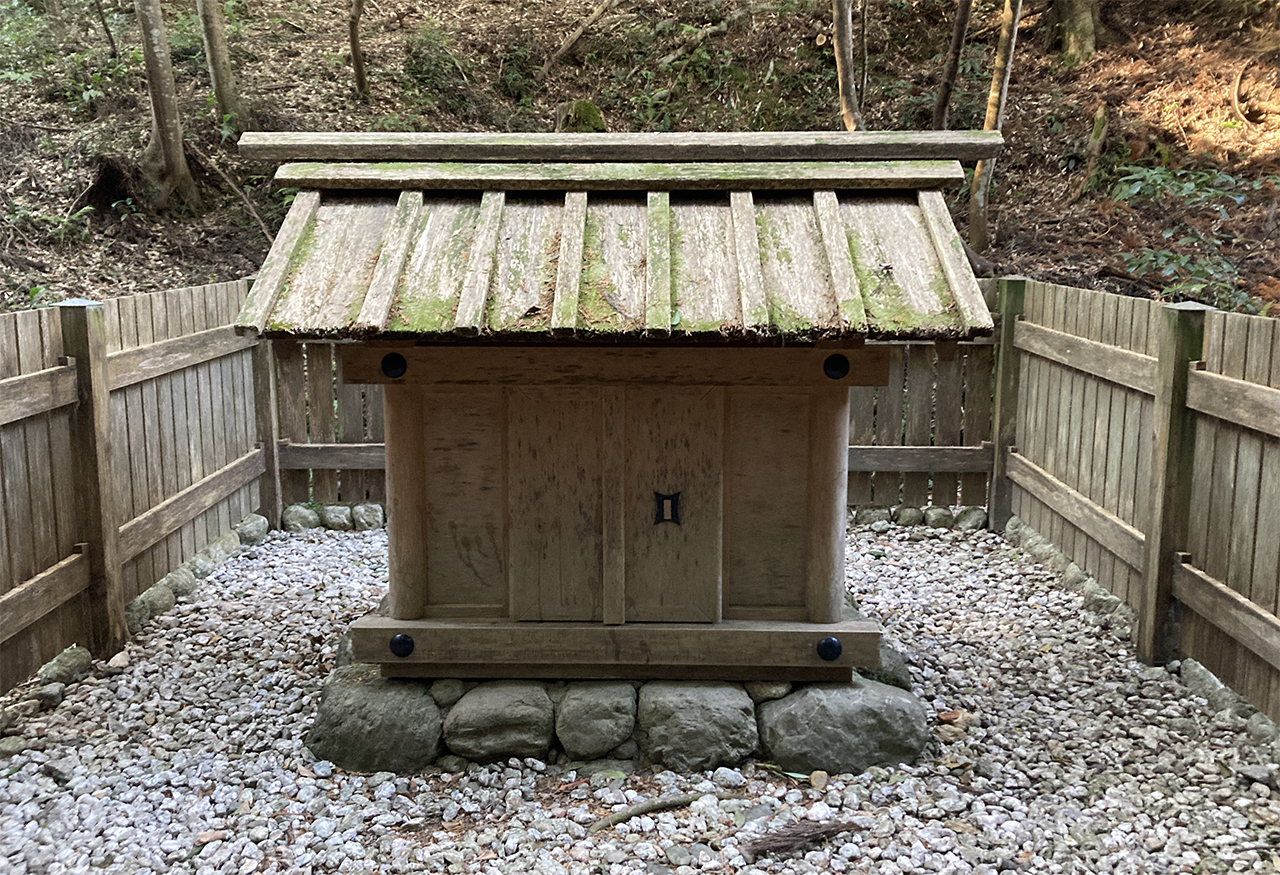 下御井神社 社殿