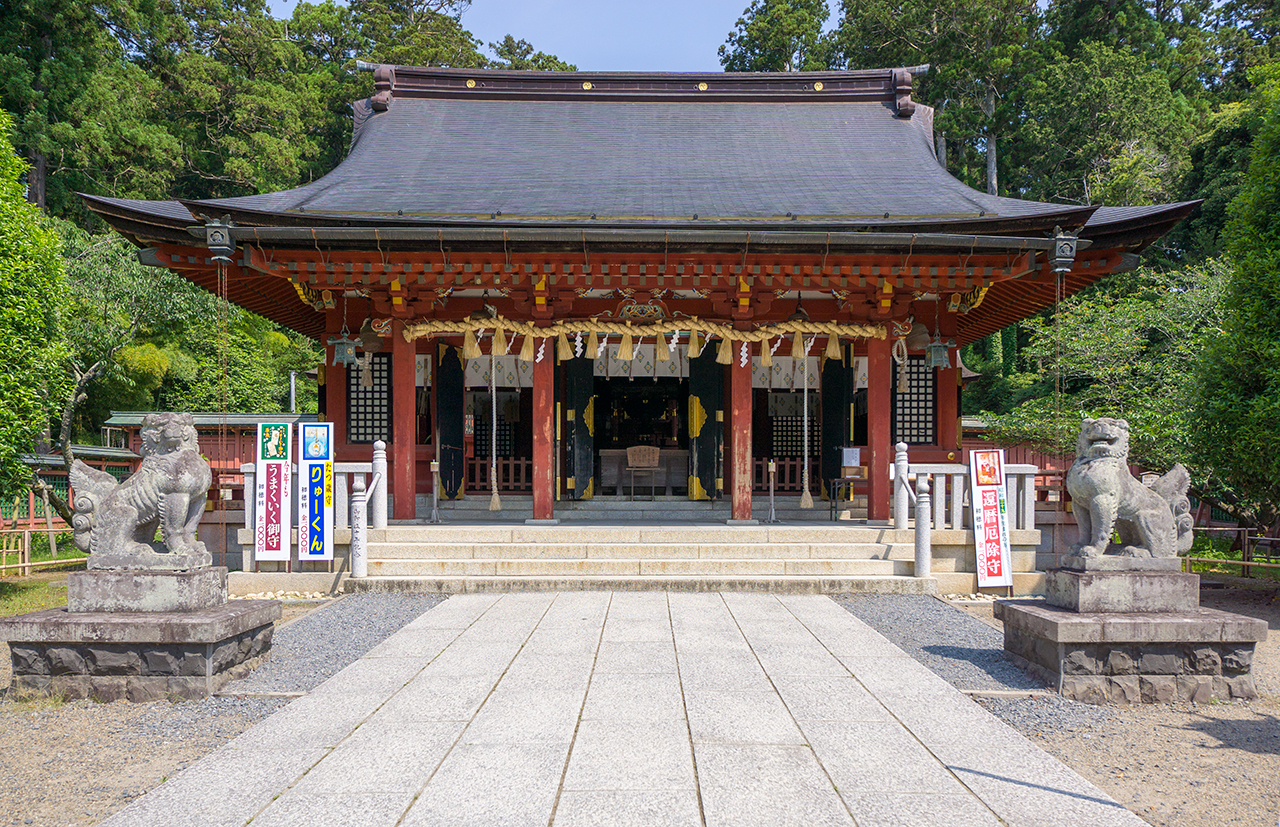 拝殿