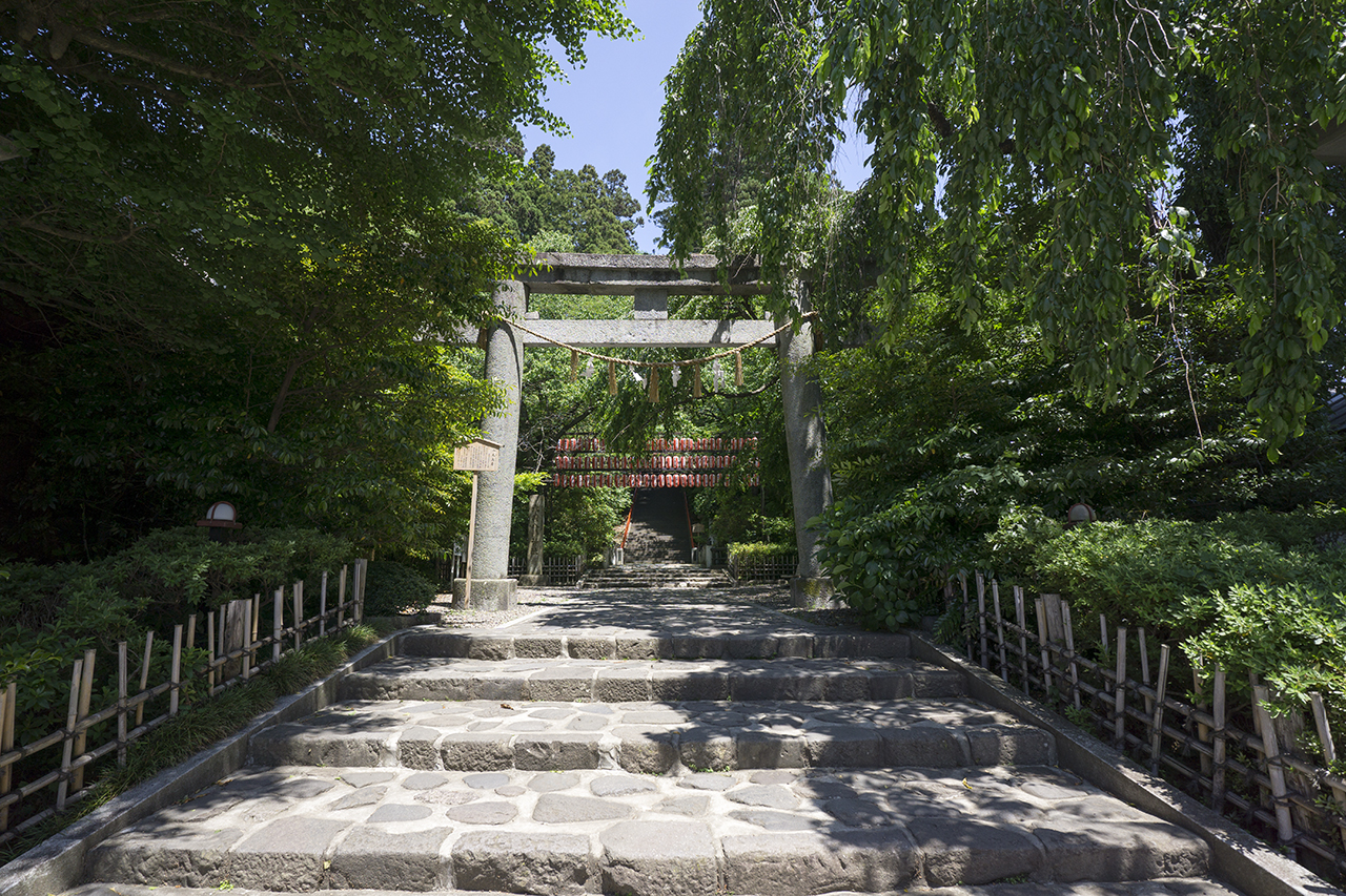 二の鳥居と階段
