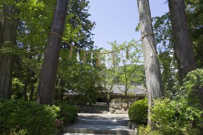 大崎八幡宮 境内から見える社務所・旧宮司宿舎