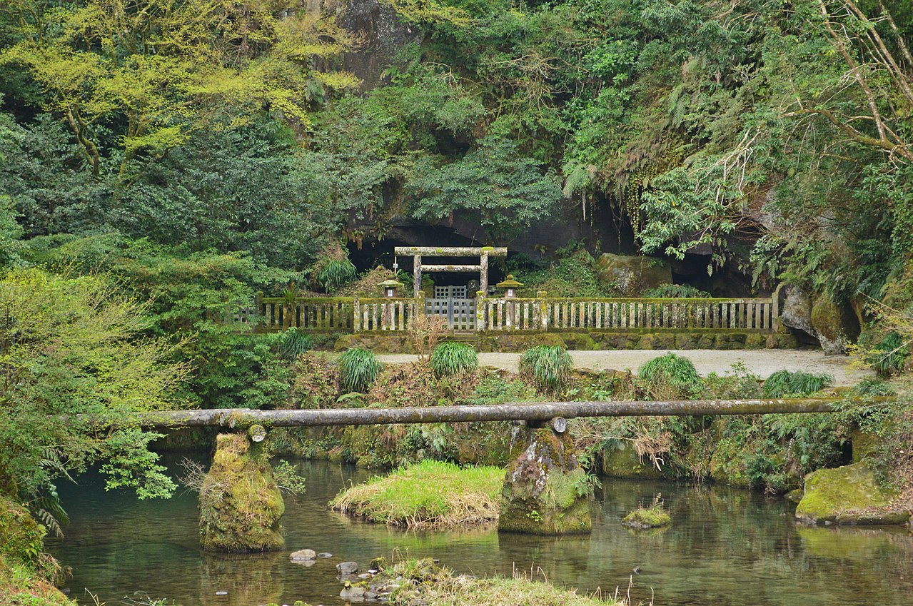 吾平山上陵 拝所