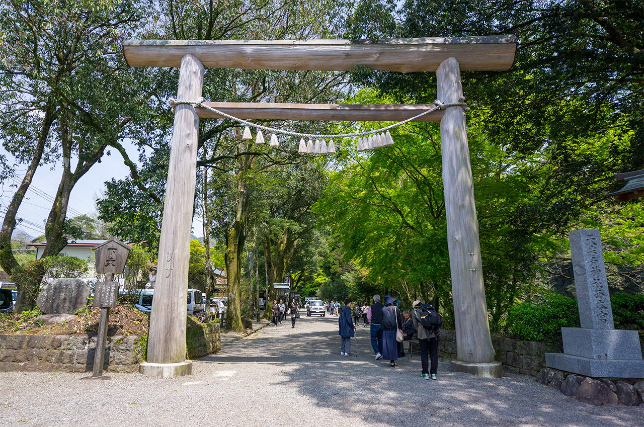 天岩戸神社 西本宮の第一鳥居