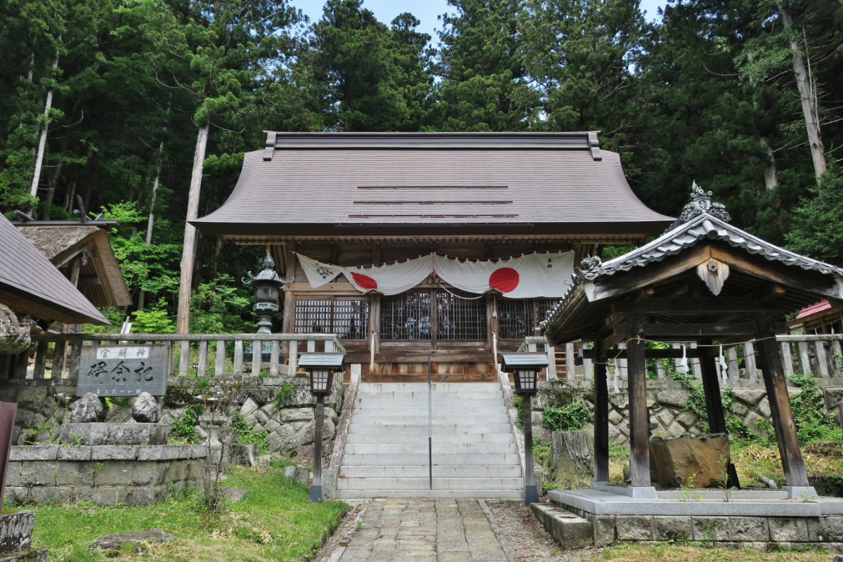 拝殿