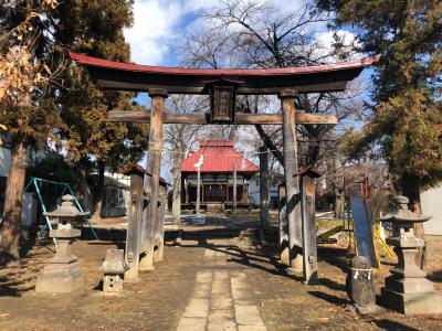 市村神社 鳥居と拝殿