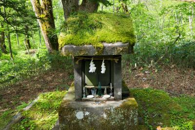 戸隠神社 奥社 一龕龍王の祠