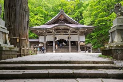 戸隠神社 中社 石段から見える拝殿
