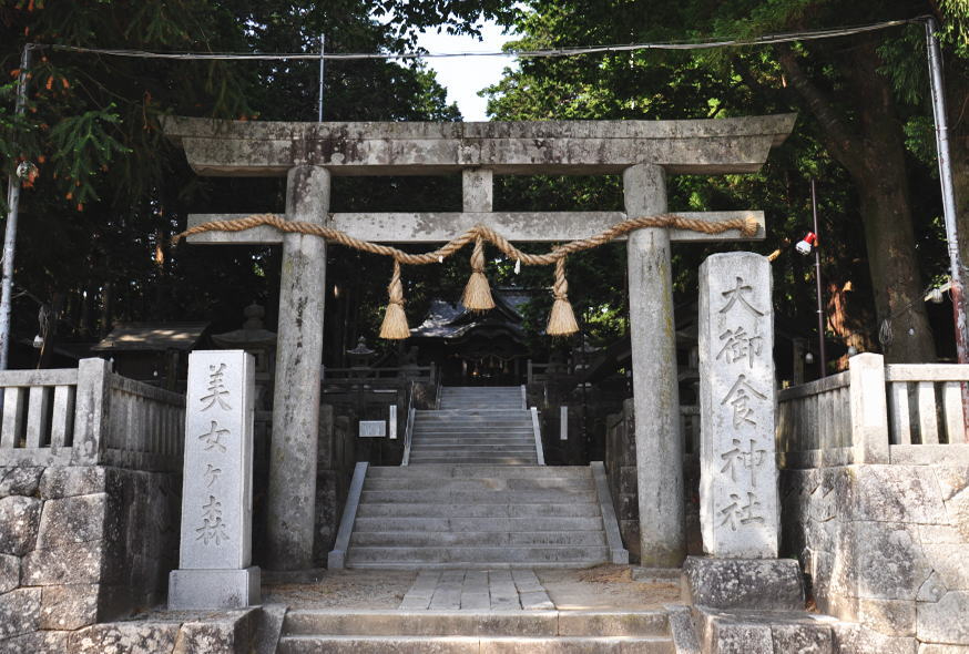 鳥居