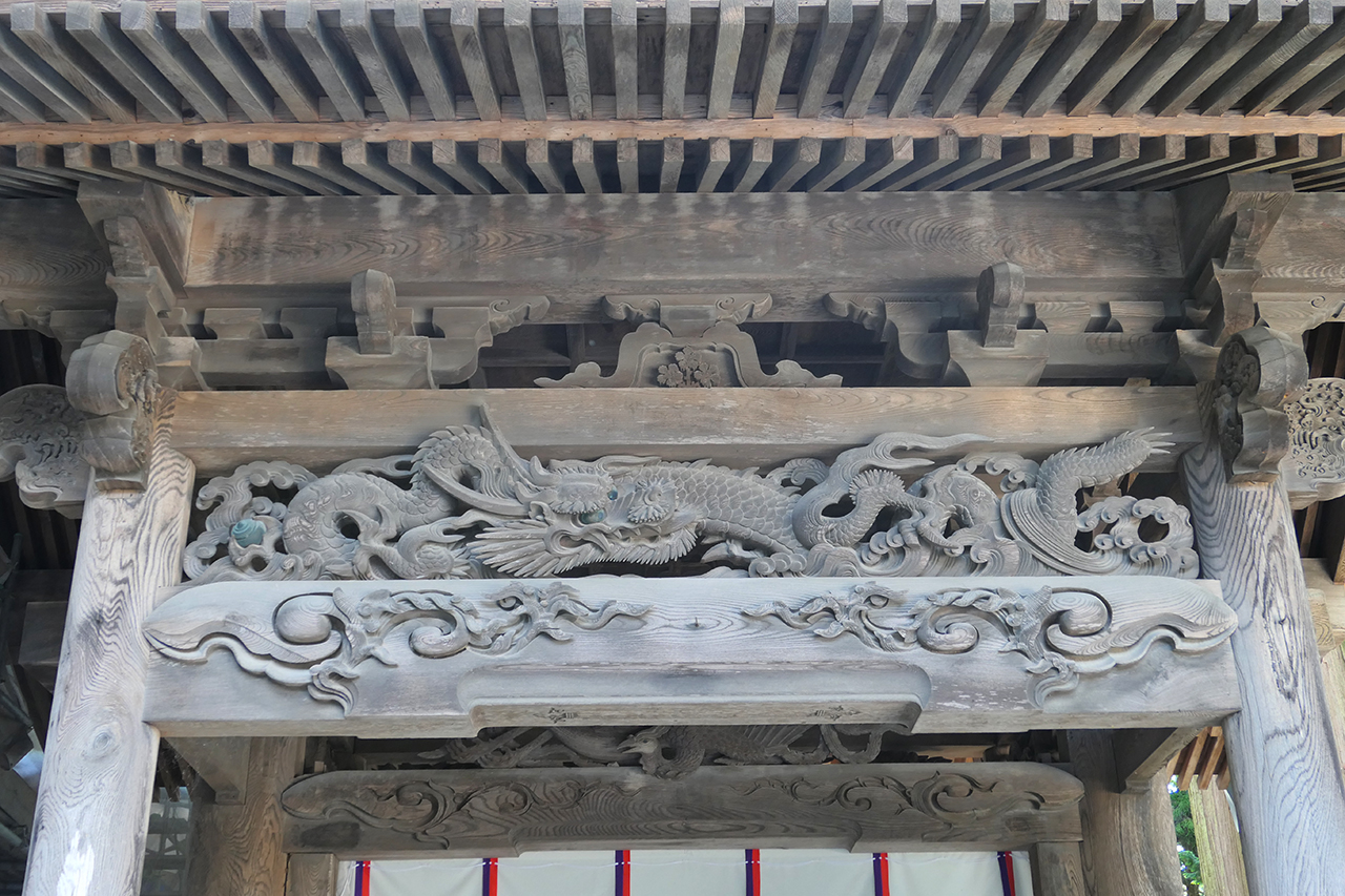 入口御門の彫刻