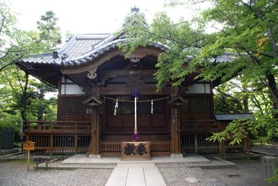 懐古神社 神門と階段