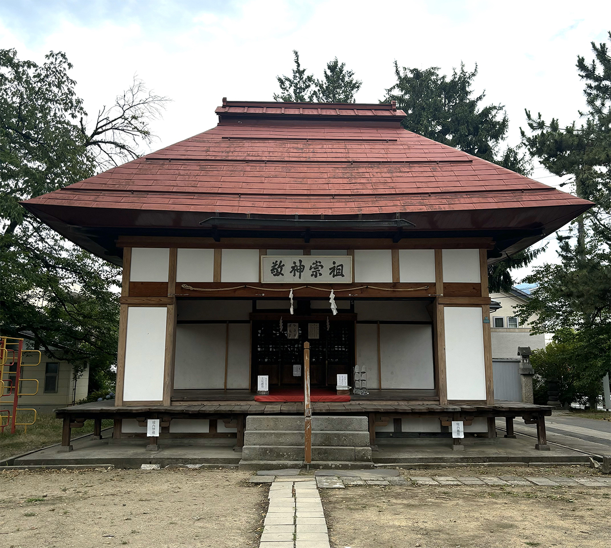 拝殿
