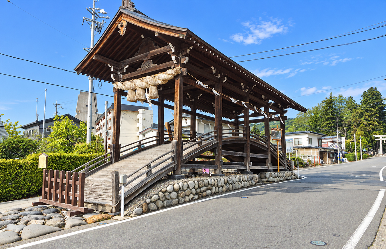 諏訪大社下社春宮 下馬橋 後ろ