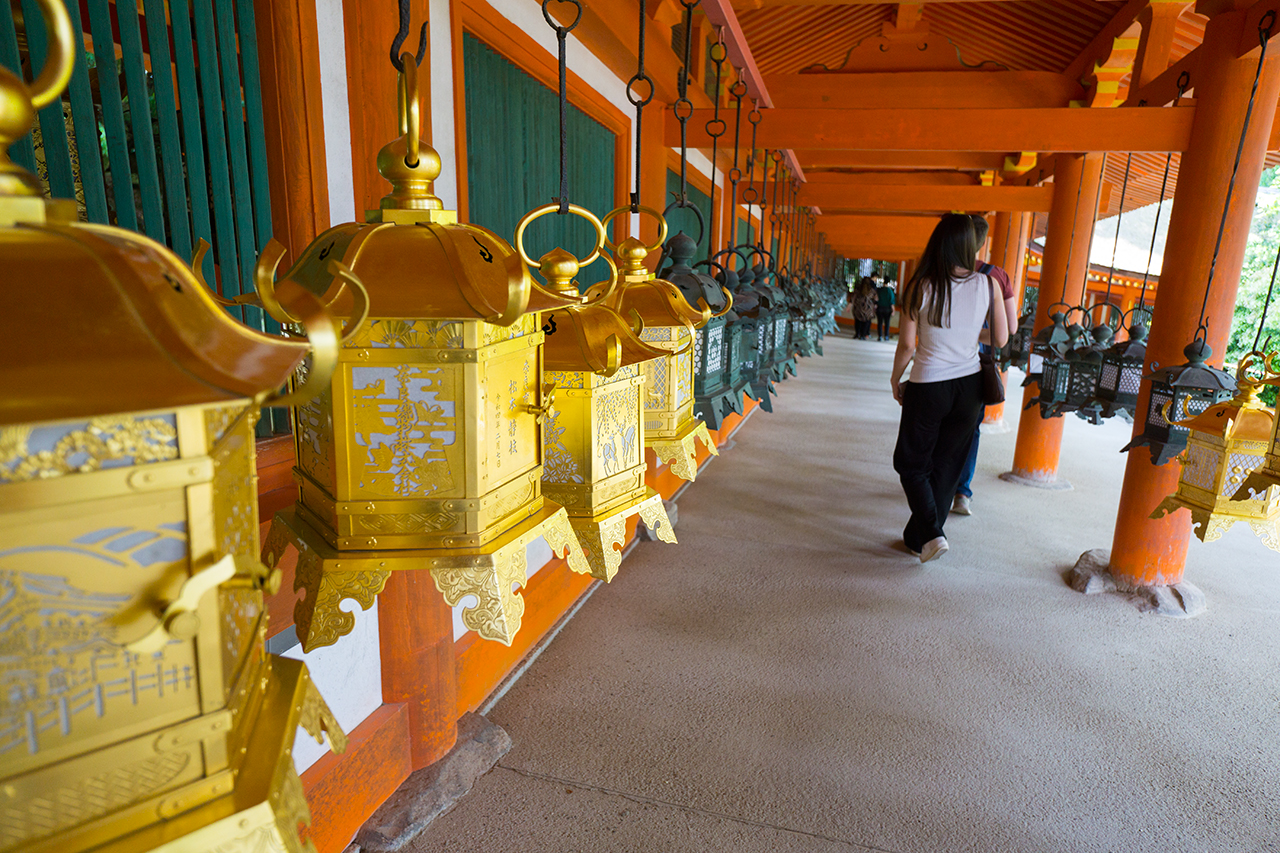 東回廊