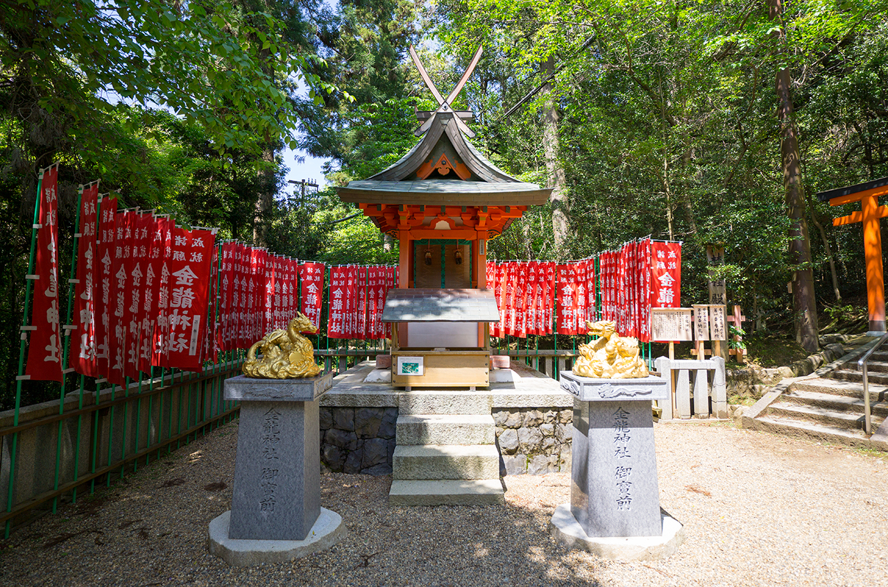金龍神社 社殿