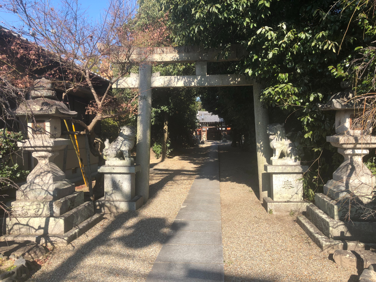 鳥居