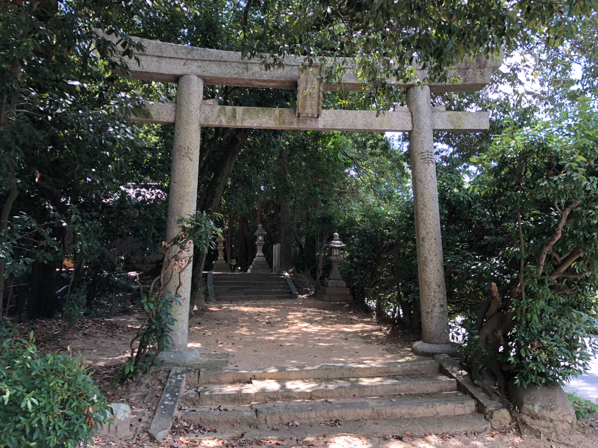 鳥居