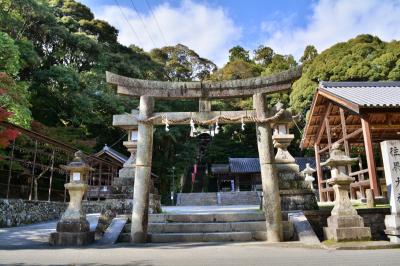 往馬大社 鳥居