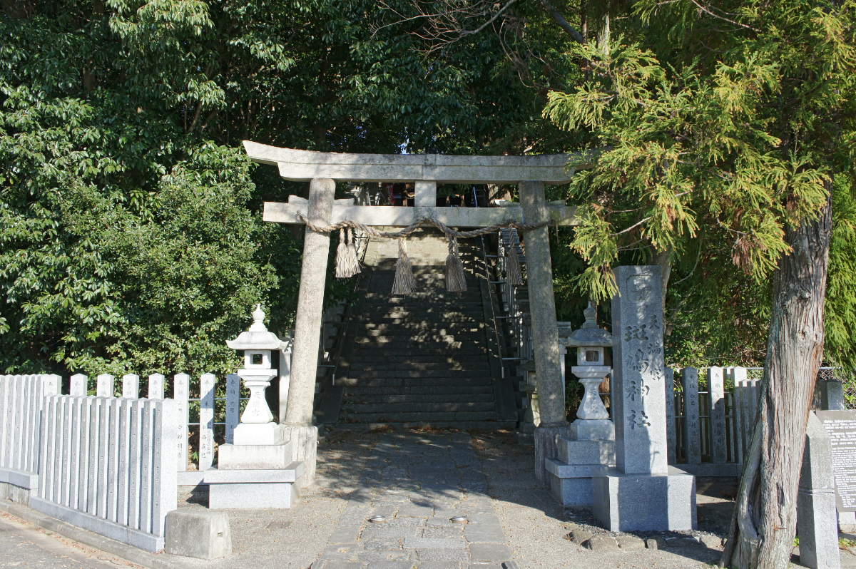 鳥居