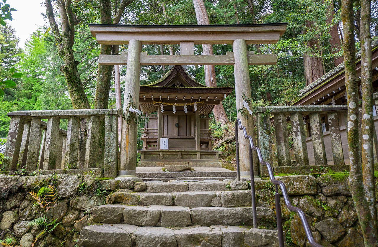 石上神宮 天神社 鳥居