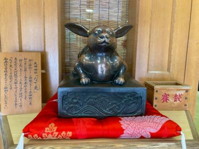 大神神社 なで兎