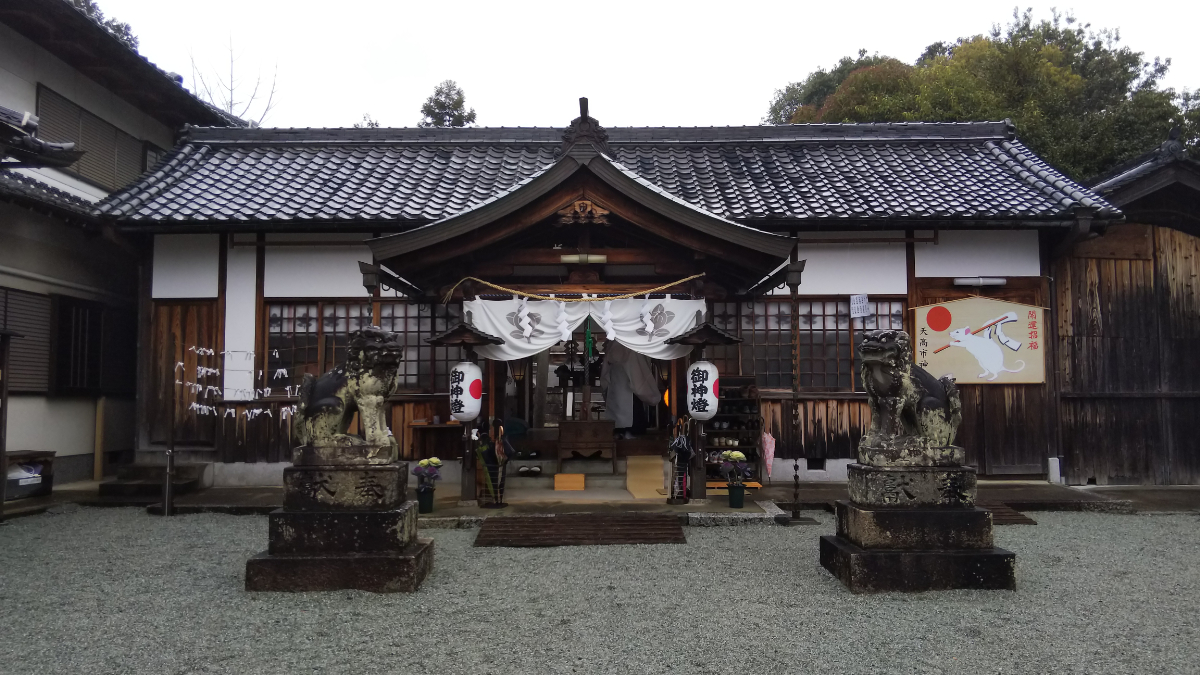 拝殿