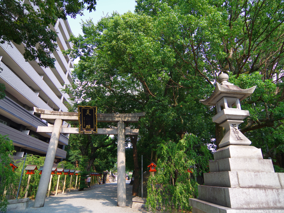 鳥居