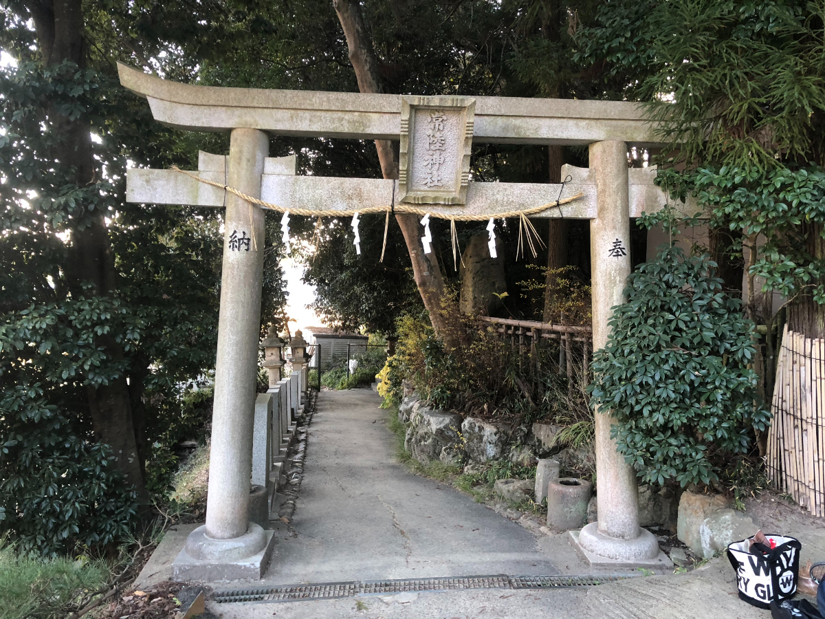 鳥居