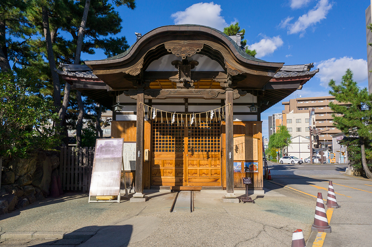 住吉神社 社殿