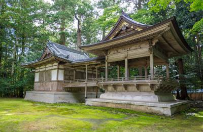 彌彦神社 弥彦神社 舞殿・楽舎