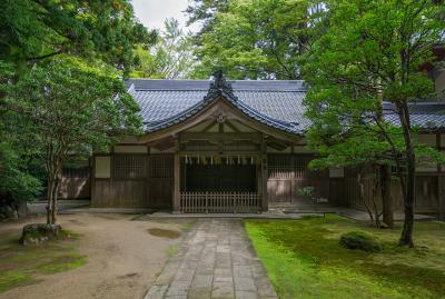 彌彦神社 弥彦神社 斎館