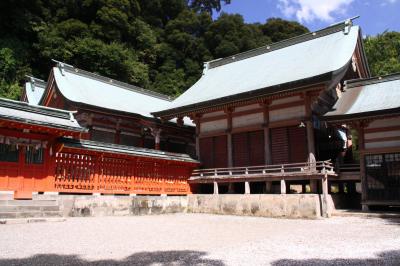 柞原八幡宮 本殿と申殿