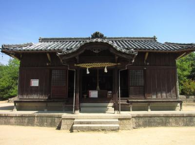 國神社 拝殿