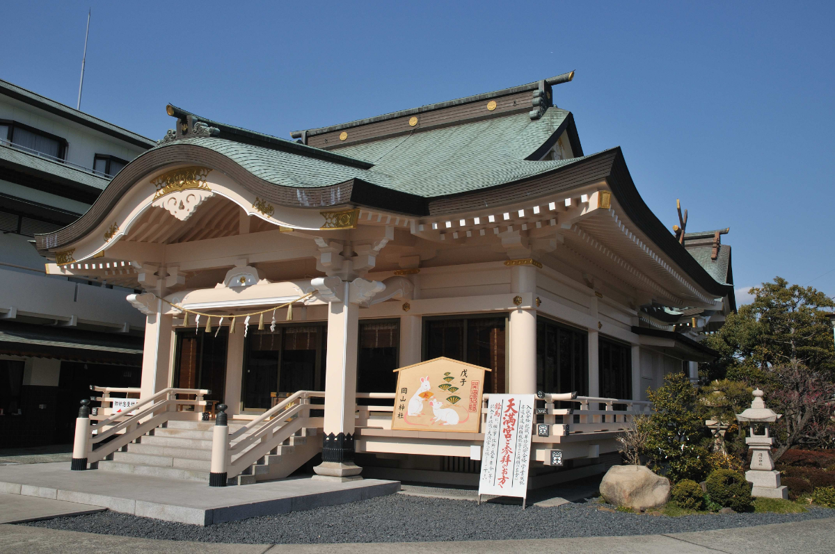 拝殿