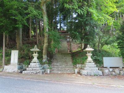 中山天神社 階段と鳥居