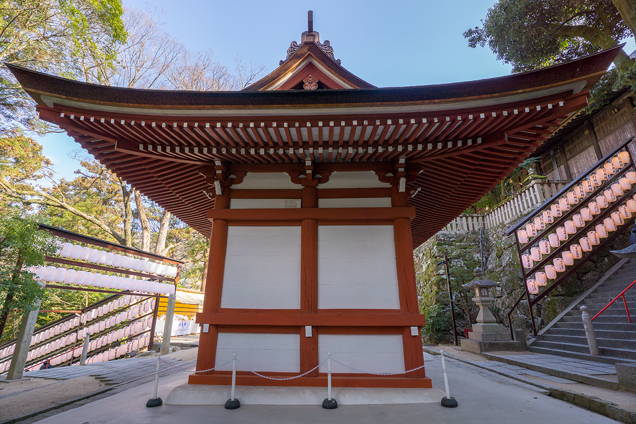北随神門 横