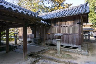 吉備津神社 本宮社 回廊と拝殿